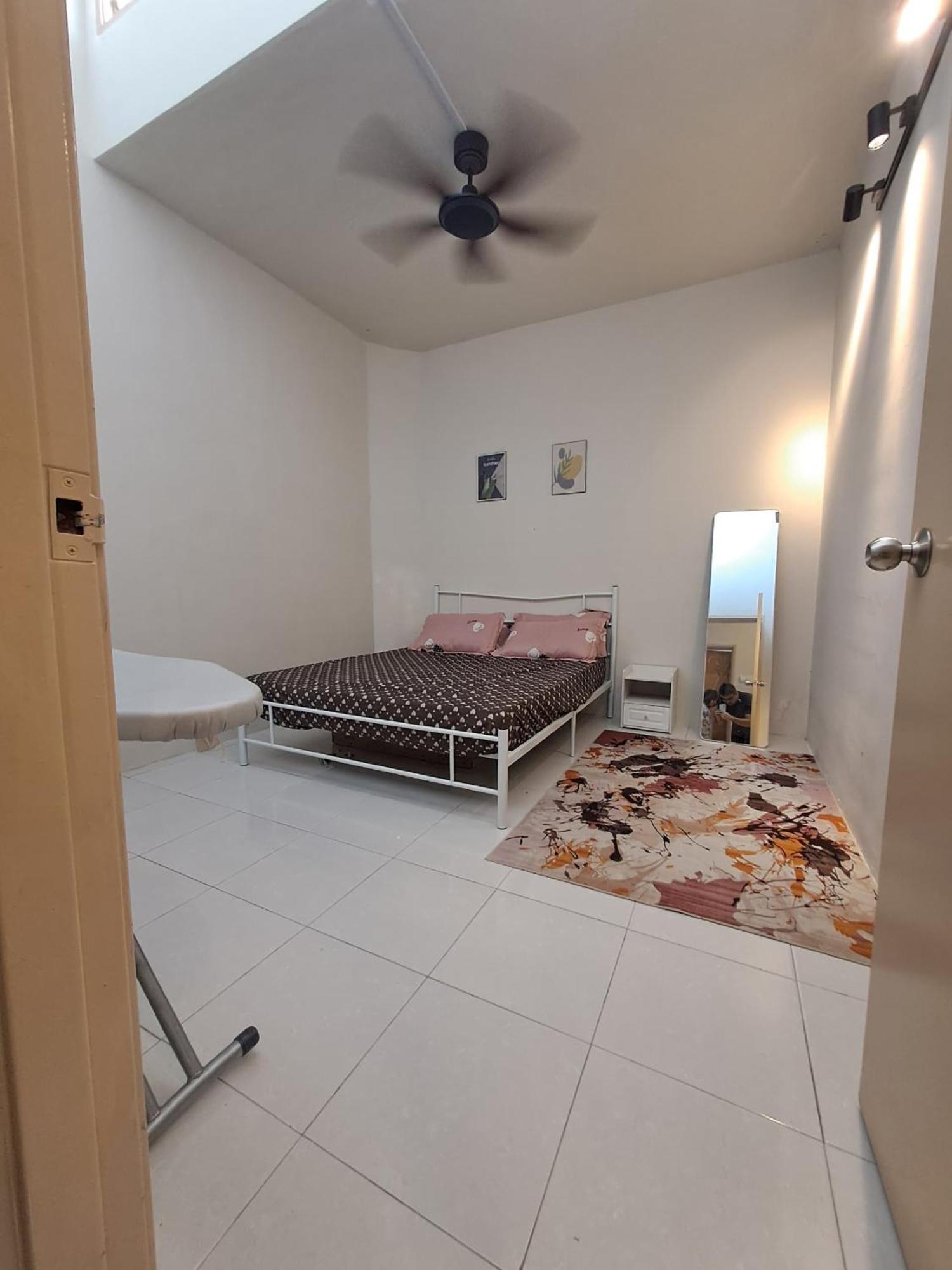 Dahlya Homestay Kuantan Exterior foto